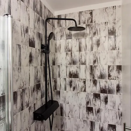 Appartement Maki Stone House - Free Parking