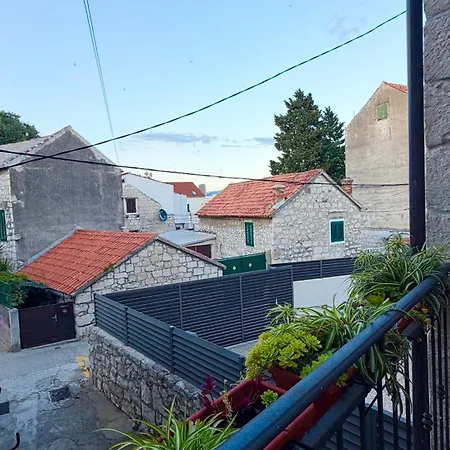 Maki Stone House - Parking On Request ! * Спліт