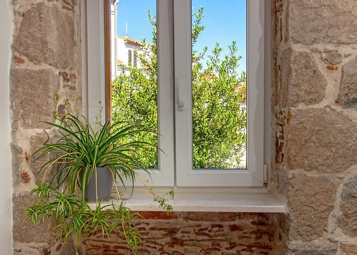 Apartman Maki Stone House - Parking On Request ! *