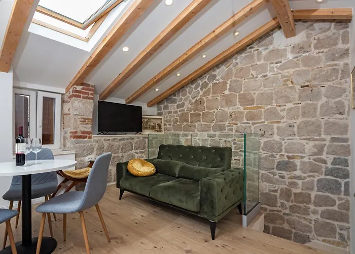 Apartman Maki Stone House - Parking On Request !