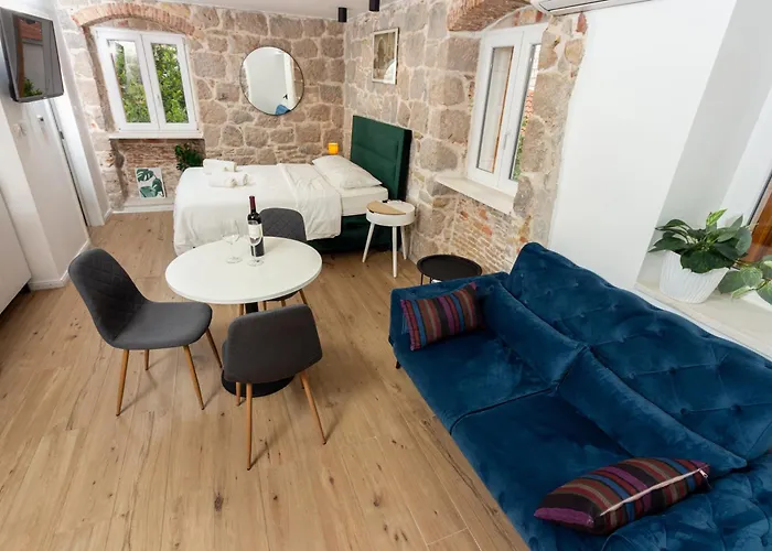 Maki Stone House - Parking On Request ! Apartman *