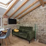 アパート Maki Stone House - Parking On Request !