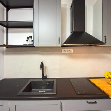 شقة Maki Stone House - Parking On Request !