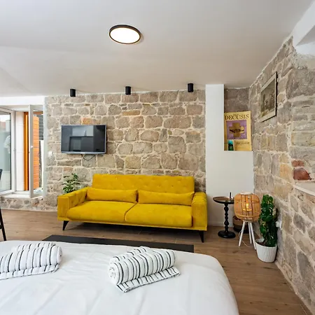 Maki Stone House - Parking On Request ! * Σπλιτ